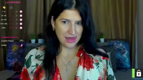 Snapshot of alianna_solo_kiss chatting on 10/17/25, 05:32 Alianna online show from 10/17/25, 05:32