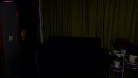 Snapshot of alicafoxis chatting on 02/26/26, 06:51 Alica online show from 02/26/26, 06:51