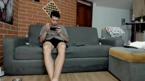 Snapshot of alicante_66 chatting on 06/06/26, 12:32 alicante_66 online show from 06/06/26, 12:32