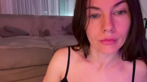alice0nd online show from 04/28/26, 10:15