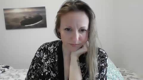 Alice online show from 02/12/25, 04:11