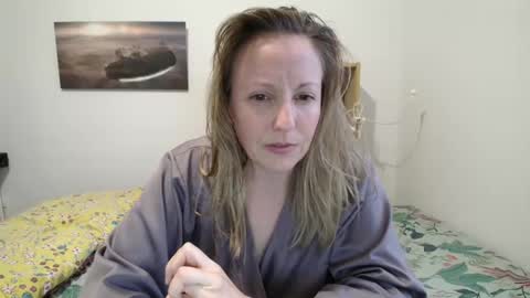 Alice online show from 03/05/25, 05:29