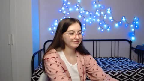 Alice online show from 01/10/25, 05:56