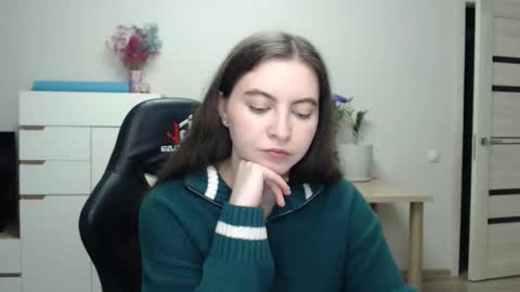 Alice online show from 11/14/25, 09:46