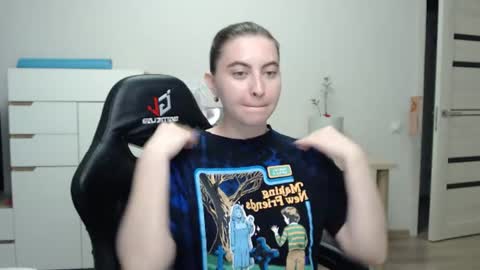 Snapshot of alice_________________________ chatting on 07/09/26, 03:49 Alice online show from 07/09/26, 03:49
