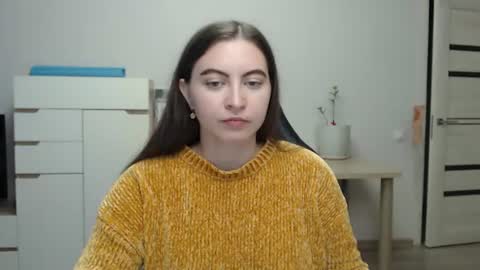 Snapshot of alice_________________________ chatting on 07/23/26, 02:48 Alice online show from 07/23/26, 02:48