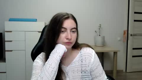 Snapshot of alice_________________________ chatting on 07/31/26, 02:27 Alice online show from 07/31/26, 02:27