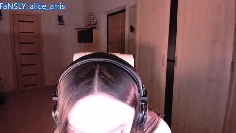Alice Aris online show from 03/29/26, 06:30