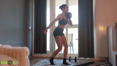 A R Y A  T I A online show from 01/06/25, 11:07