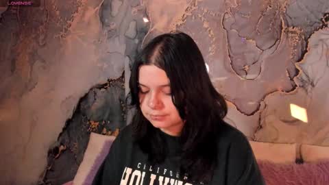 Mey online show from 11/28/25, 09:28