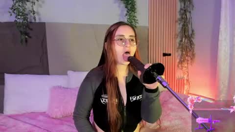 Mey online show from 04/11/26, 03:27