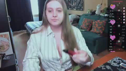 Alice 3 online show from 04/19/26, 11:42