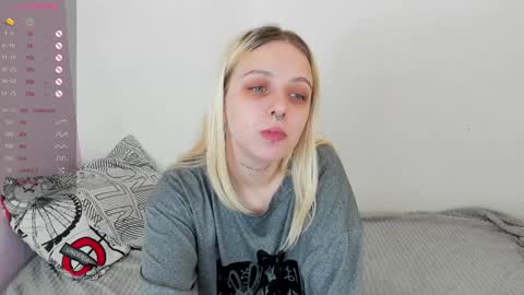 alice_halle online show from 01/18/25, 10:28