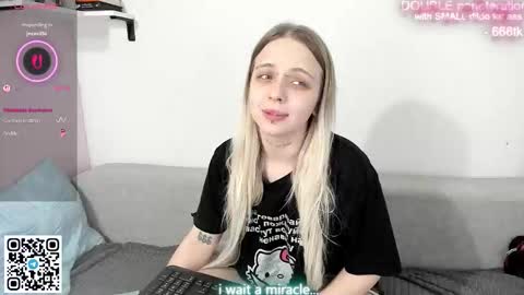 alice_halle online show from 01/12/26, 05:07