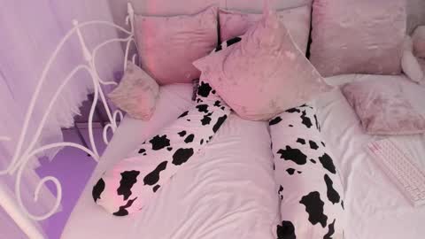 Alice online show from 09/13/25, 11:21