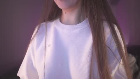 Snapshot of alice_kosmos chatting on 01/30/25, 11:24 Alice online show from 01/30/25, 11:24