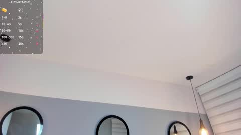 alice_lodge online show from 10/23/25, 03:06