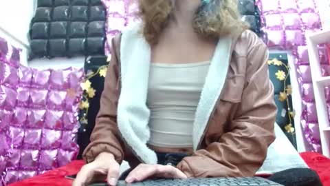 alice online show from 09/14/25, 12:04