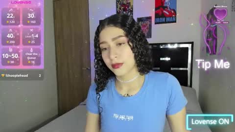 Snapshot of alice_martinez_ chatting on 09/12/25, 07:08 alice and amber online show from 09/12/25, 07:08