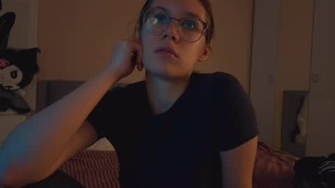 Snapshot of alice_miiiller chatting on 09/11/25, 05:07 Alice online show from 09/11/25, 05:07