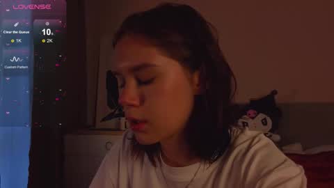 Snapshot of alice_miiiller chatting on 10/03/25, 02:41 Alice online show from 10/03/25, 02:41