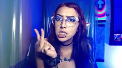 Snapshot of alice_phantom chatting on 03/04/25, 11:00      online show from 03/04/25, 11:00