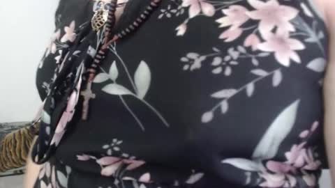 Alicia Aldara online show from 02/22/26, 08:40