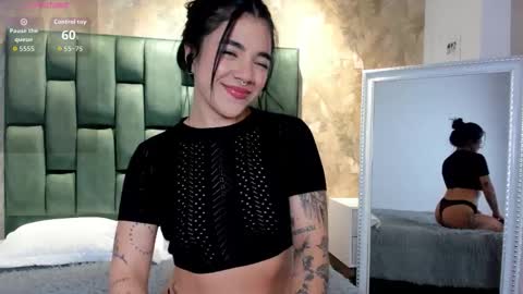 Snapshot of alice_rose5 chatting on 11/08/25, 02:56 Alice online show from 11/08/25, 02:56