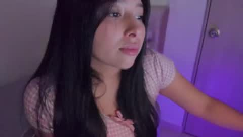 Snapshot of alice_scoth_69 chatting on 06/29/26, 11:49 alice_scoth_69 online show from 06/29/26, 11:49
