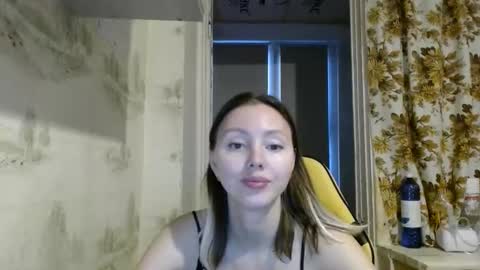 Snapshot of alice_smiles chatting on 02/17/26, 05:15 Alice smiles online show from 02/17/26, 05:15