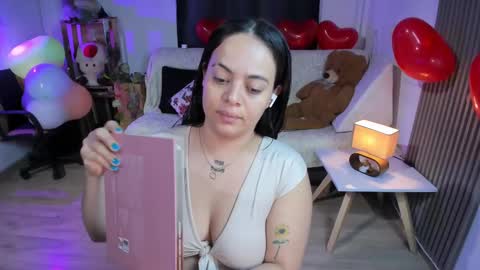 Alice online show from 02/18/25, 12:39