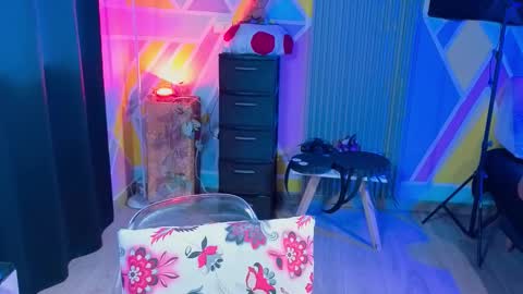 Alice online show from 10/20/25, 10:10