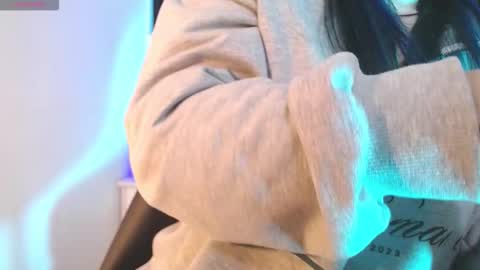 Alice online show from 11/03/25, 05:58