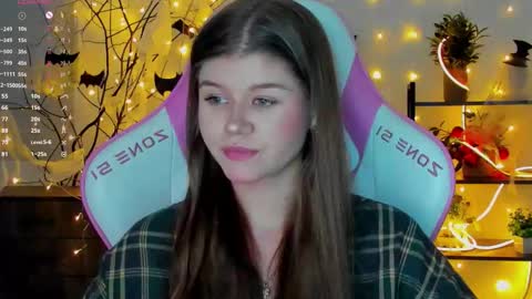 Alice online show from 11/03/25, 07:04