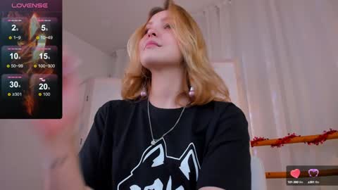 Snapshot of alice_tucci chatting on 12/05/24, 04:55 Alice online show from 12/05/24, 04:55