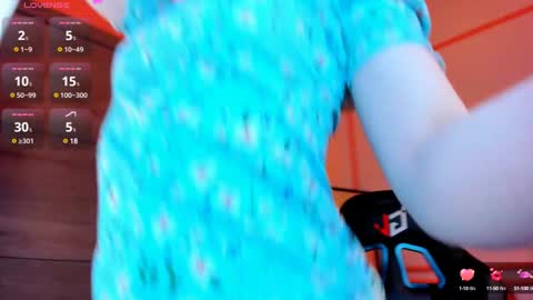 Snapshot of alice_tucci chatting on 12/30/24, 09:37 Alice online show from 12/30/24, 09:37