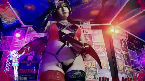 Snapshot of alice_von_rose chatting on 06/26/26, 05:34 alice_von_rose online show from 06/26/26, 05:34