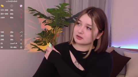 Alice  online show from 01/31/25, 03:33