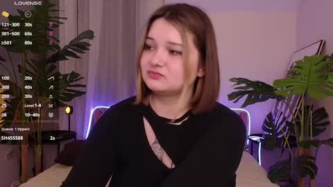 Alice  online show from 02/27/25, 10:20