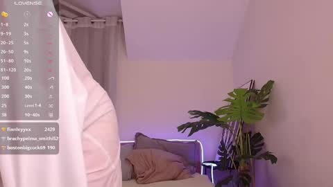 Alice  online show from 03/01/25, 09:59