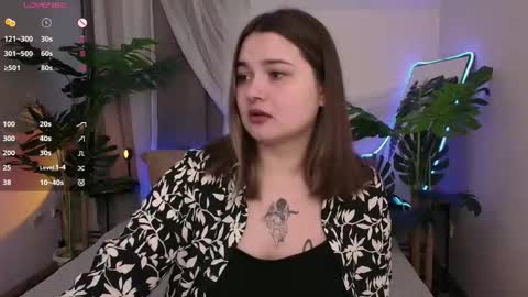 Alice  online show from 09/19/25, 03:13