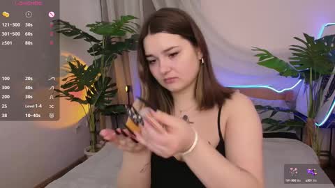 Alice  online show from 10/07/25, 02:36