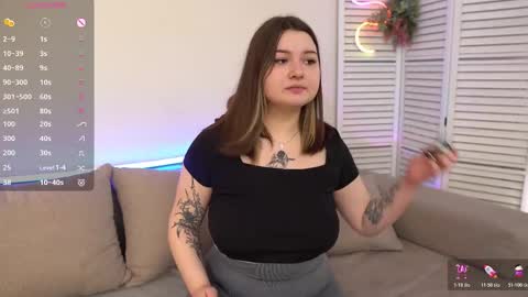 Alice  online show from 10/27/25, 03:38