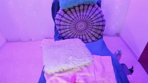 Alice  online show from 12/26/24, 02:01