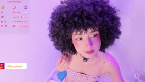 Alice  online show from 03/04/25, 10:16