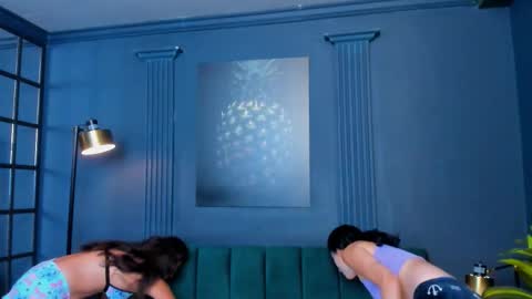 Snapshot of aliceandsia chatting on 09/20/25, 02:56 Alice and Asia online show from 09/20/25, 02:56