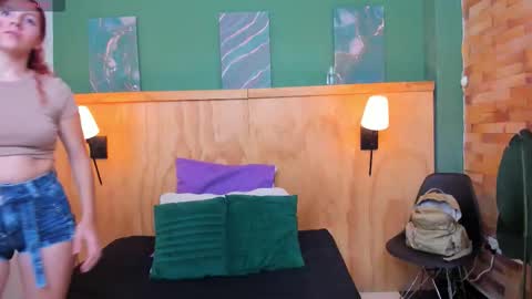 Alice and Asia online show from 01/10/26, 07:04