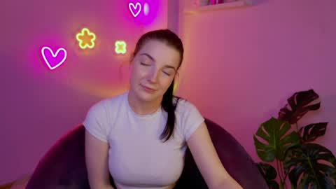 Snapshot of alicechanell chatting on 05/21/26, 04:08 alicechanell online show from 05/21/26, 04:08