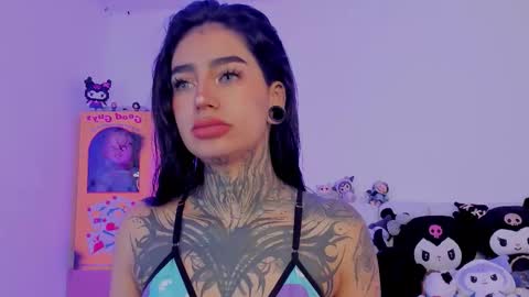 Alice  online show from 10/21/25, 04:41