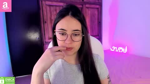 Aliceee  ..   97YP9VWGZHrefnav wishlist lists 1 online show from 03/04/26, 05:41